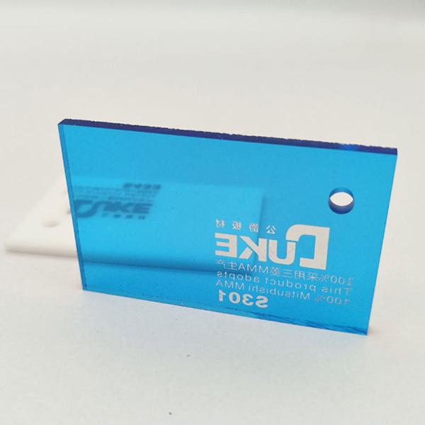 Лист 1020X2030mm голубого бросания цвета прозрачного ясный акриловый для знака ОБЪЯВЛЕНИЯ