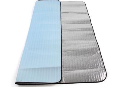 Light Blue Waterproof Picnic Mat Folding Beach Mat Polyester and Aluminium