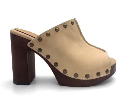 Medium Width Block Mule Heel , Leather Lining Ladies Slip On Heels