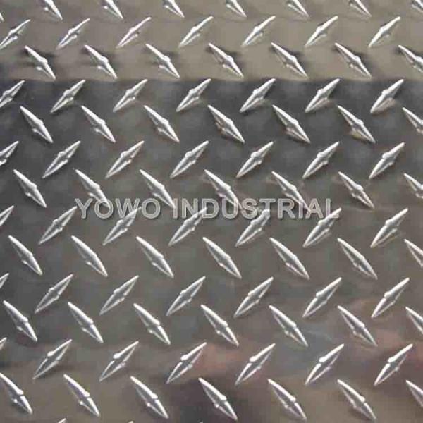 0.7mm 1250mm Width Self Adhesive Aluminum Checker Plate