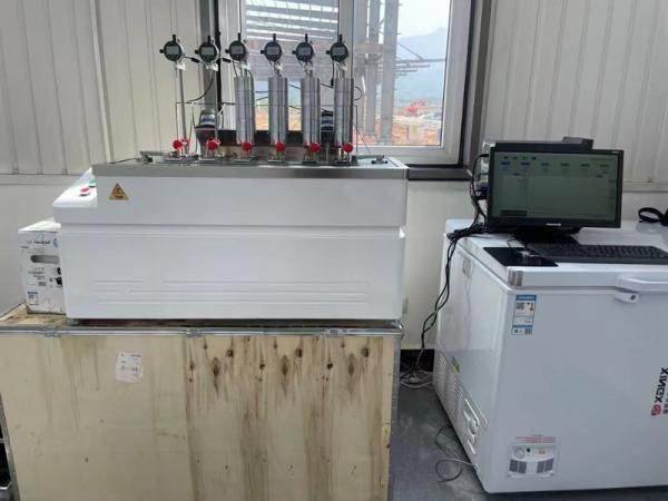 Testeur de température de déflexion thermique HDT ASTM D648 pour la production de plastique
