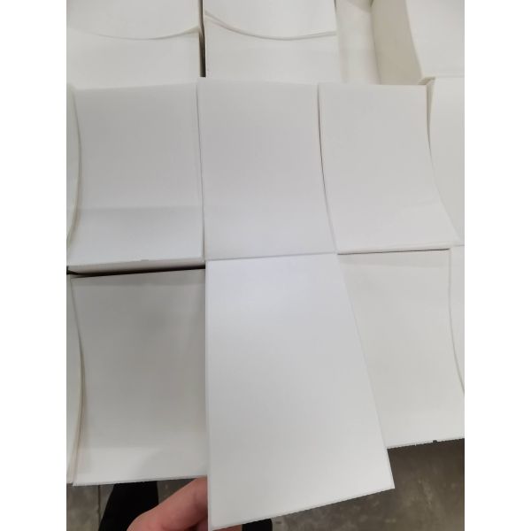 Adhesive Thermal Barcode Sticker Fanfold Adhesive Label Sticker Customized Size 100mm*150mm