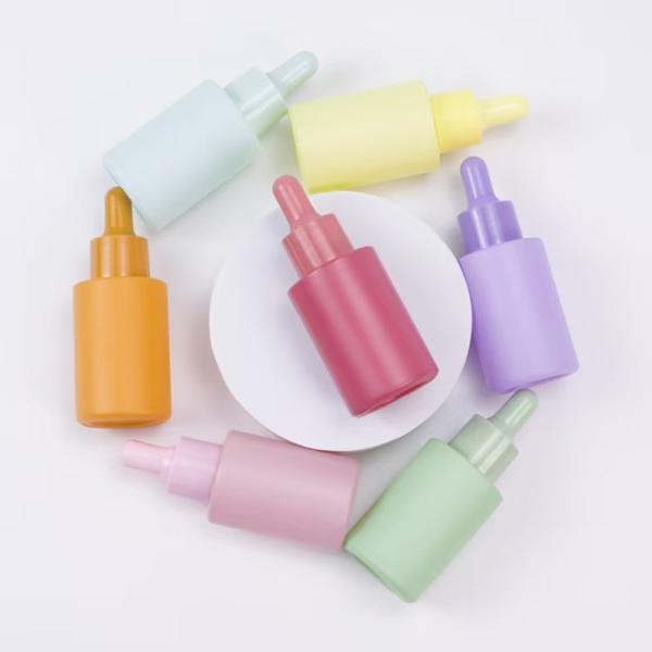 マカロン カラー エッセンシャル オイル ボトル 30ml プラスチックのPPポンプとガラス素材