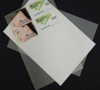 Feuille en PVC blanche ou colorée légère pour l'impression sur écran de cartes de visite