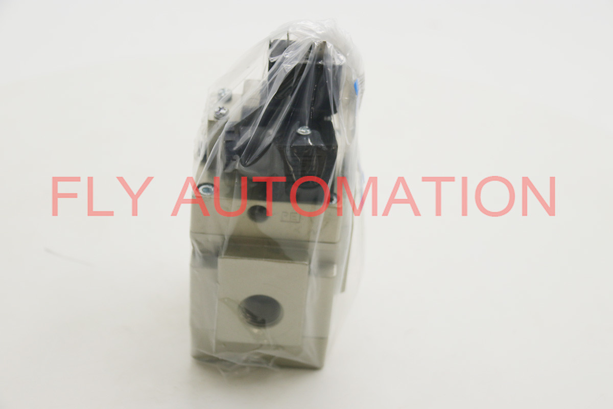 SMC 3-Port SOLENOID VALVE, PILOT PAPET TYPE, RUBBER SEAL Серия VG342 (VG342R-5DZ-04F-Q) Продолжающаяся установка