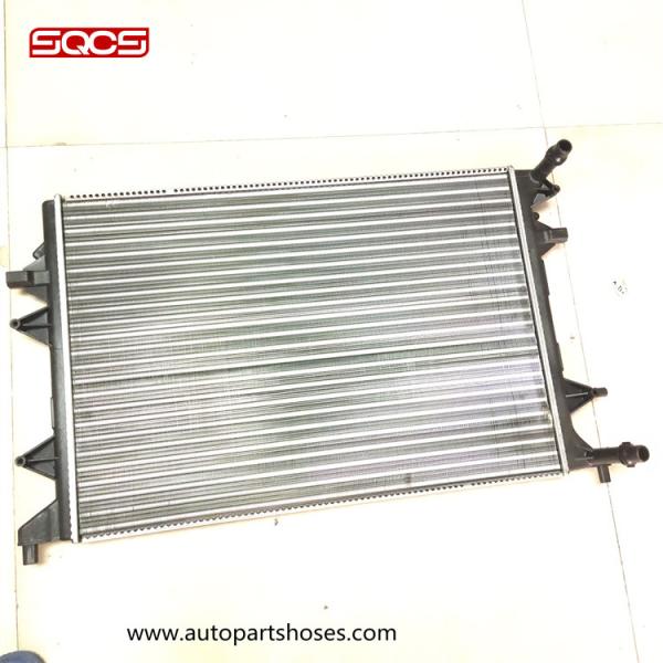 Водяной радиатор Iveco Daily Radiator Oem 504011119