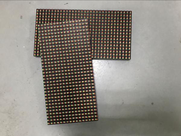 Message de matrice modulaire 2R1G Tri couleur conduit affichage écran P16 Pixel Pitch de 10 mm