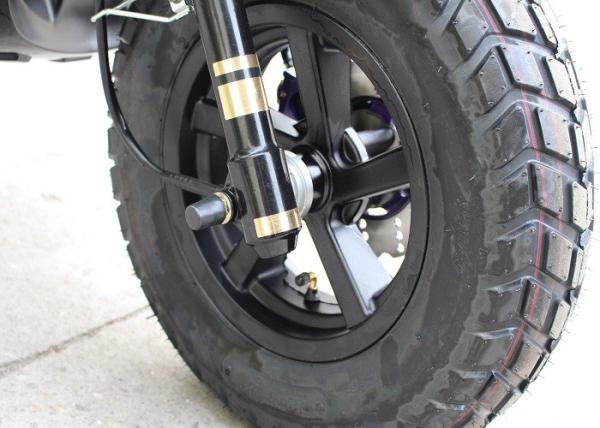 new design popular 125cc 150cc automatic gas scooter GY6 engine 152QMI 157QMJ