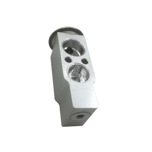 FHI Komatsu PC200-8 Excavator Spare Parts Control Valve Durable