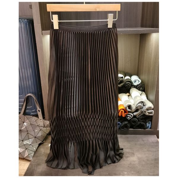 Women's New Style Casual Pleated Skirt Solid Color Simple Design with Elastic Waist for Commuting for Summer
