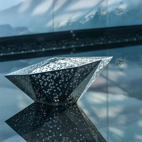 Polygon Metal Abstract Contemporary Sculpture Outdoor Decorative For Garden