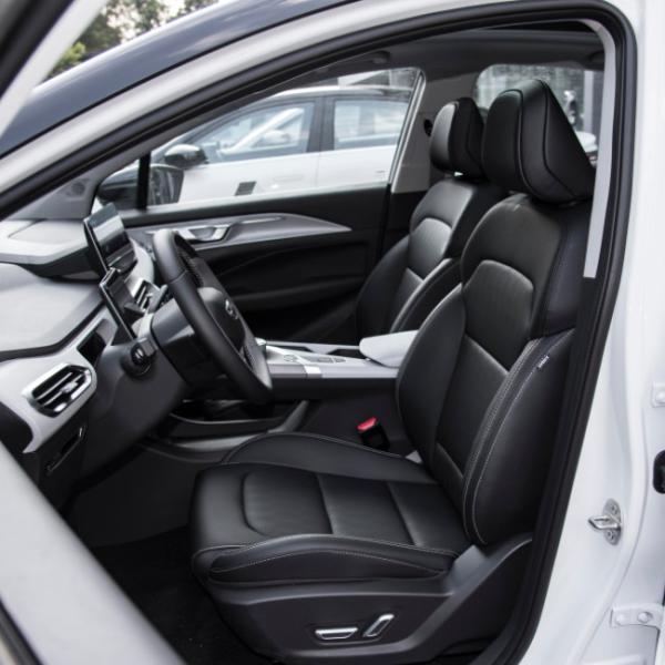 Фронт Drving КОМПАКТА SUV версии c 2022 550km геометрии АВТОМОБИЛЕЙ EV чистый электрический