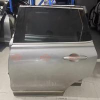 Partes originales desmontadas de las puertas izquierda y derecha del vehículo H-a-val H7
