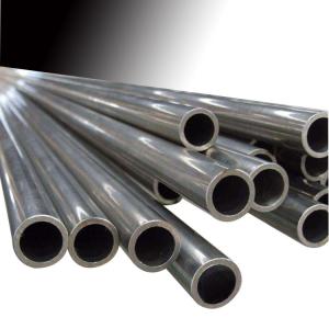 A precisão do St 35,8 laminou a tubulação de aço sem emenda API Pipe do carbono,