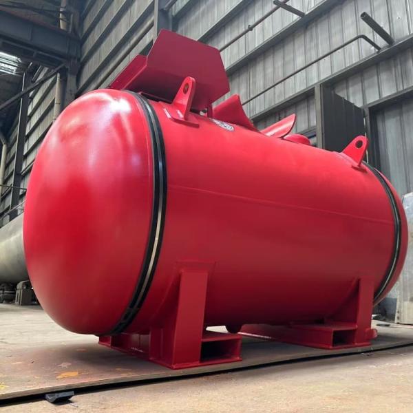 réservoir de stockage à pression chimique de 6 bar pour une température de conception de -40 à 70 °C et un volume de 1600 L