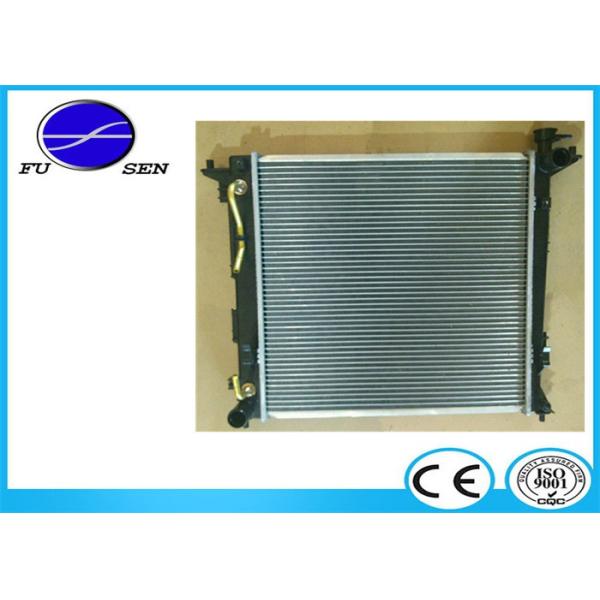 Customized Heavy Duty Radiator Hyundai IX35 Radiator With Plastic Tank