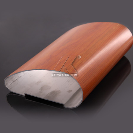 Profils en aluminium d'extrusion de grain en bois, balustrades extérieures d