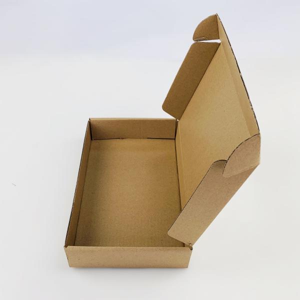 Custom E-Commerce Premium Brand Packing Craft Paper Mailer Packaging Box For Clothes Dresses