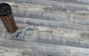 Durable SPC Vinyl Flooring 1220*230mm Size for Commercial and Residential