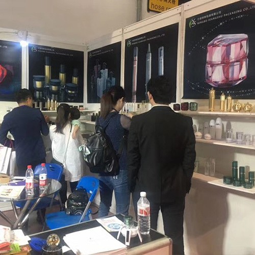 15г 30г 50г Пластиковая косметическая банка Кремная банка Акрильная пластиковая банка для печати крема для лица