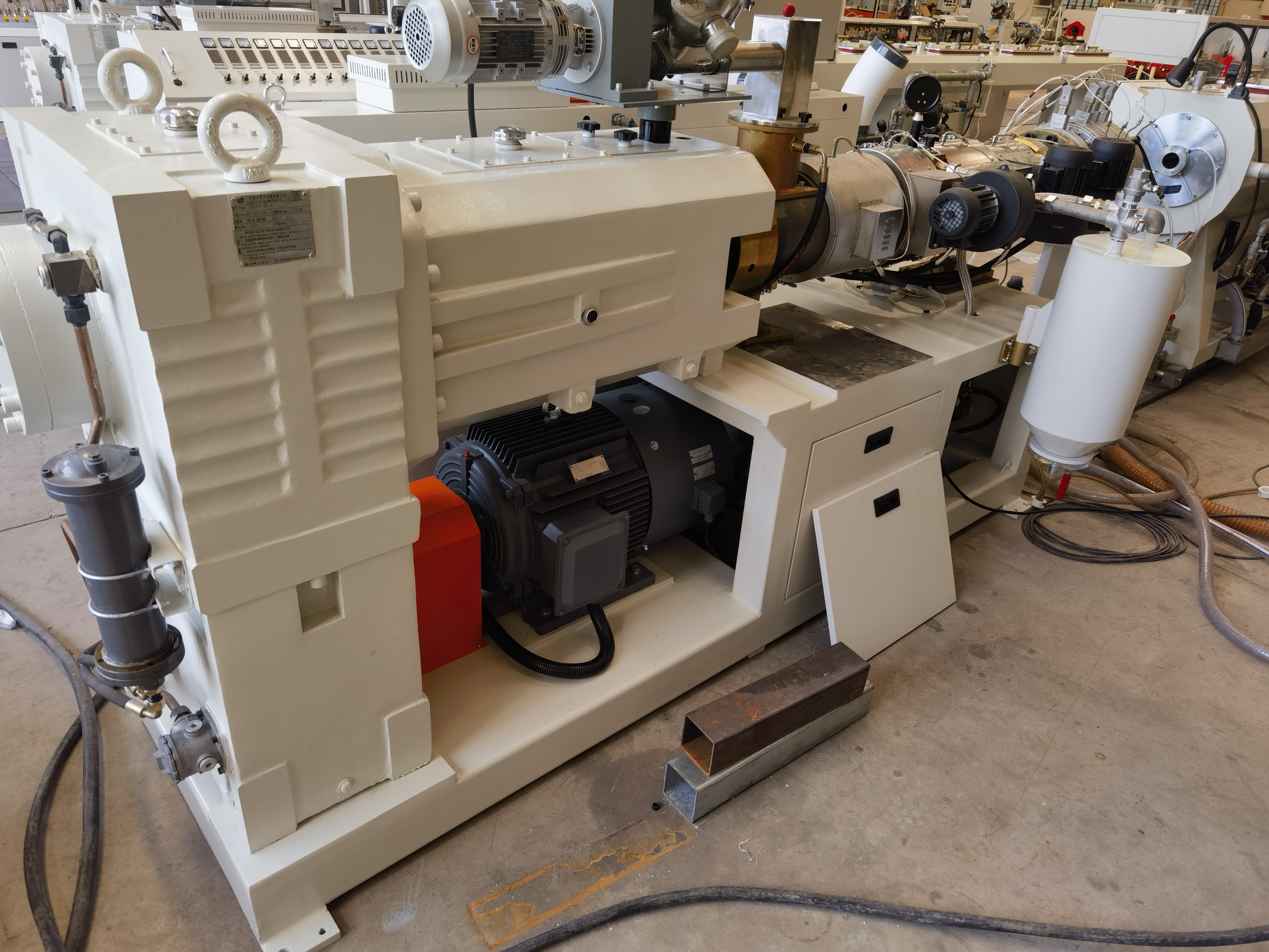 Hot Selling PVC UPVC Plastic Pipe Tube Manufacturing Extruder Machine