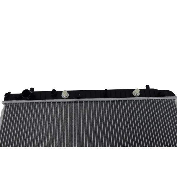 Chevrolet Epica 1.8 Radiador de coche con núcleo de aluminio y tanque de agua de plástico 9017683