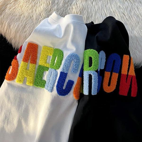 Design de logotipo personalizado 100% algodão camisa redonda de pescoço toalha com patch de bordado de chenille