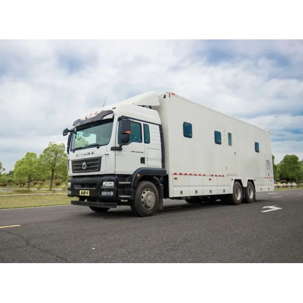 8 X 4 Mobile Hospital with Surgery Unit Operation Vehicle Truck