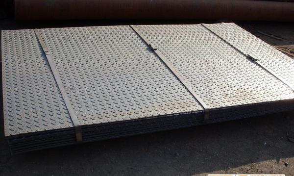 Checkered Galvanized Steel Sheet In Coil , Metal Sheet Roll Hot Dipped
