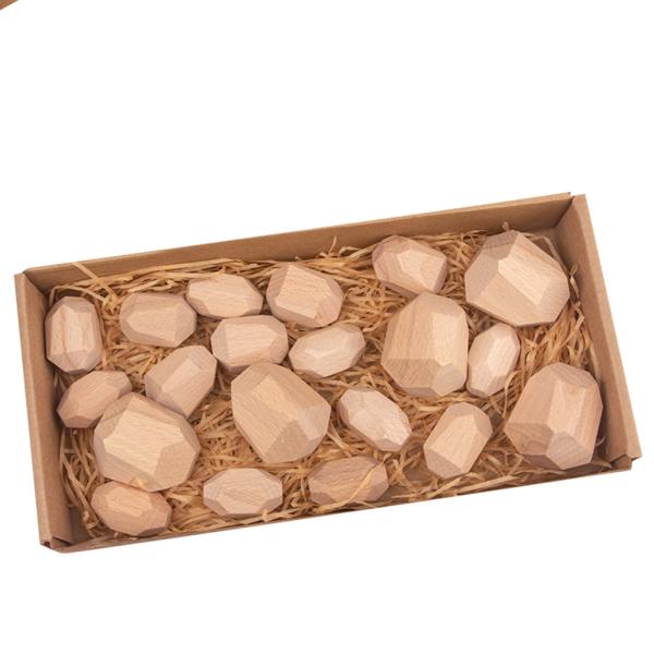 Pierre en bois nordique de Montessori empilant les jouets en bois créatifs de jeu