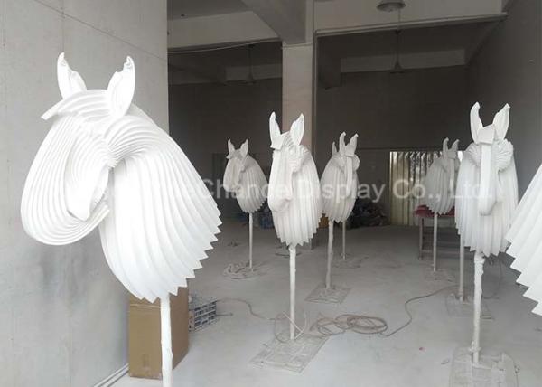 Origami Style Shop Window Decoratio Custom Life Size Fiberglass Horse Head Sculpture
