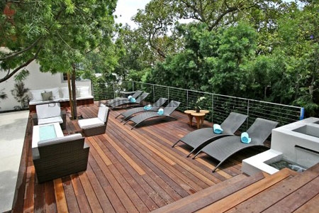 2.9m 148mm WPC Composite Decking 140mm Hollow WPC Composite Deck Boards Antislip