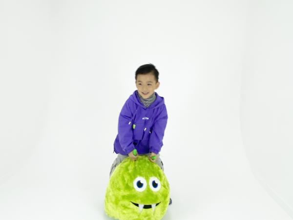 Waterproof Kids Hopper Ball For Ages 3+ Children Nontoxic Recyclable Material