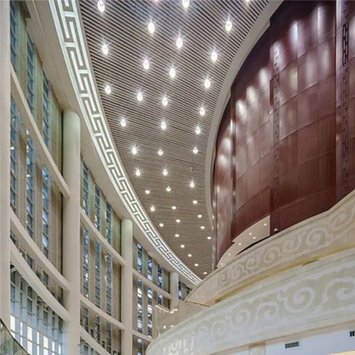 Protection efficace des revêtements métalliques avec revêtement de protection