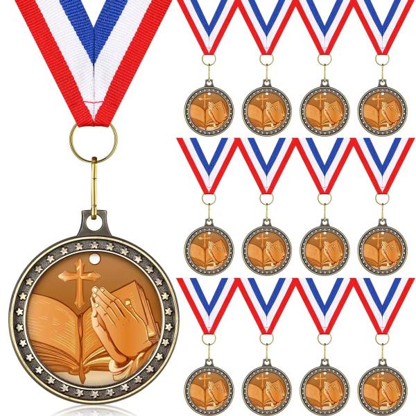 Médaille de croix religieuse gravée sur mesure avec ruban de col cadeau