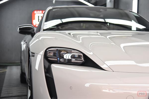 Durable Wear Resistant And Environmentally Friendly White Car Pearl Paint Moistureproof Alkali Resistant