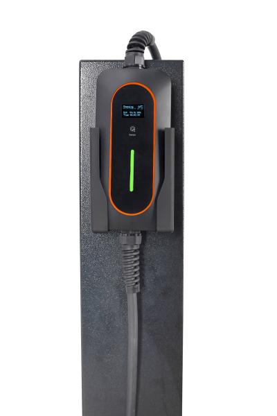 7kW at 32A Or 3.7kW at 16A Mobile Electric Car Charger for 1 Phase Input Voltage Range and Durable Charging
