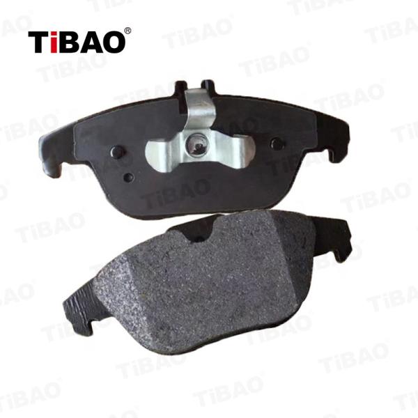 GDB1738 Ceramic Break Pads D1341-8452 for E CLASS Convertible