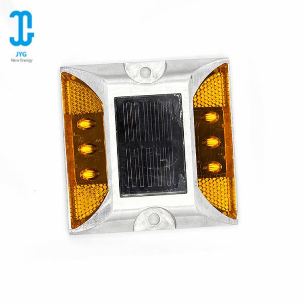 Yellow Waterproof Solar Road Studs High - Pressure Casting Aluminium Alloy Body Material