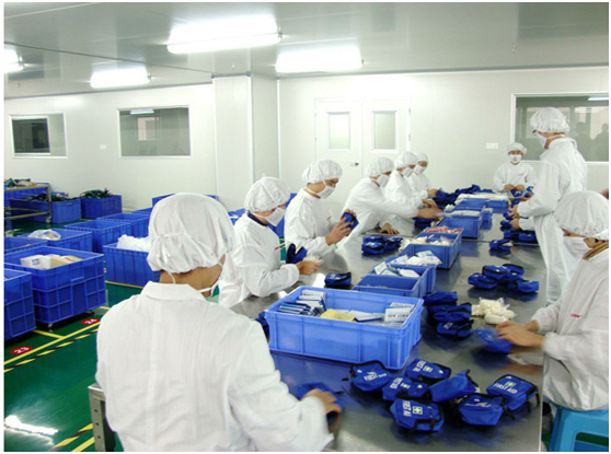 Переносный экономический комплект первой помощи для автомобилей DIN 13164 Комплект первой помощи для автомобилей на открытом воздухе Комплект первой помощи для автомобилей