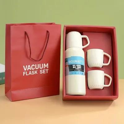 Thermose à vide classique de 500 ml avec 3 tasses Durable en acier inoxydable résistant à la corrosion et à l'oxydation Garde les boissons chaudes ou froides jusqu'à 24 heures