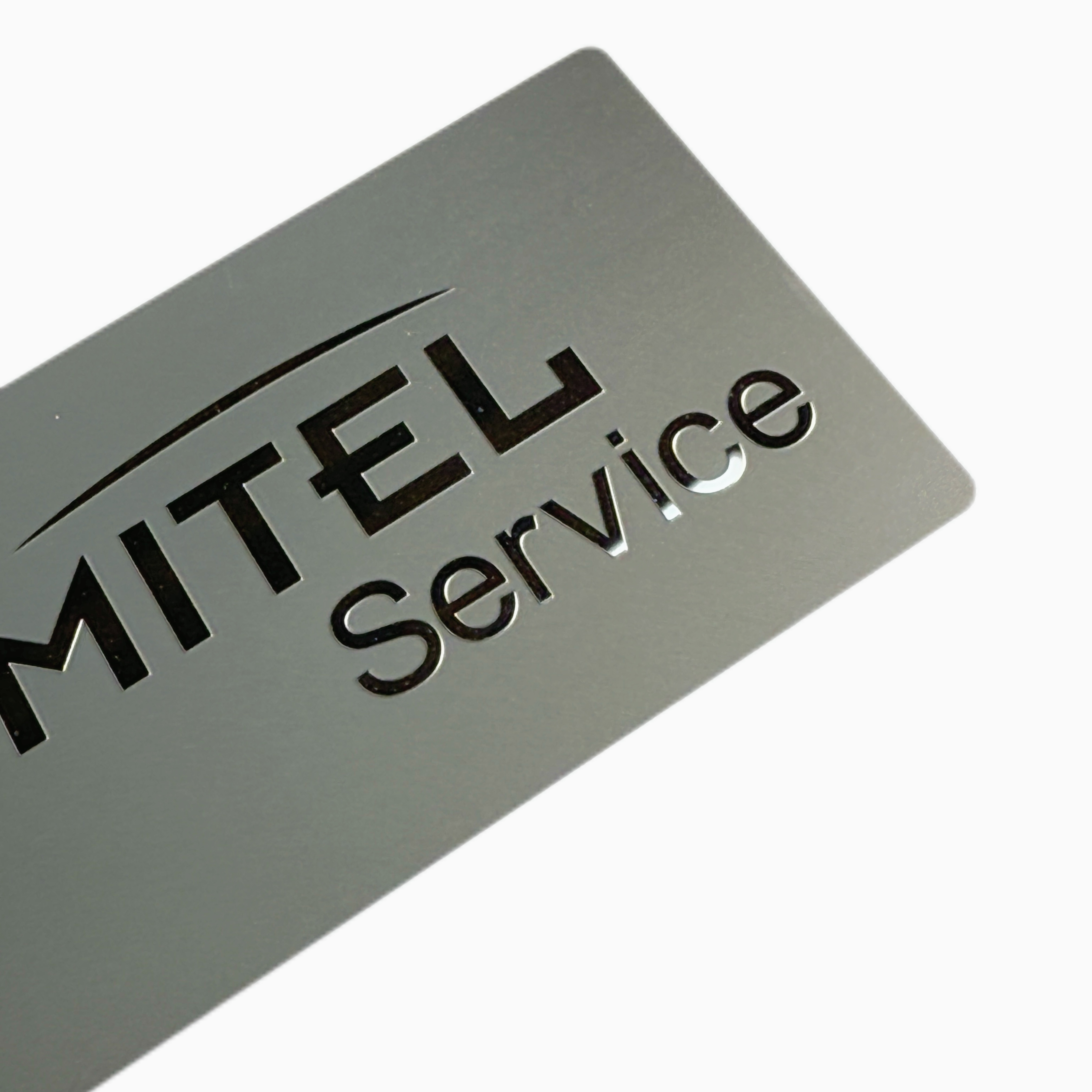 Custom Polished Lettering Raised Stainless Steel Nameplates Dumb Background Metal Nameplates For Instruments