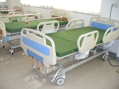 Wooden Side Board ABS Homecare Electric Hospital Beds With Central Control Brake (ALS-E510)