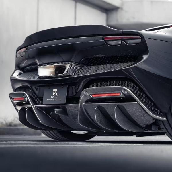 OEM Ferrari 296 Gtb Body Kit Carbon Fiber Body FY Style Side Skirt Body Kit