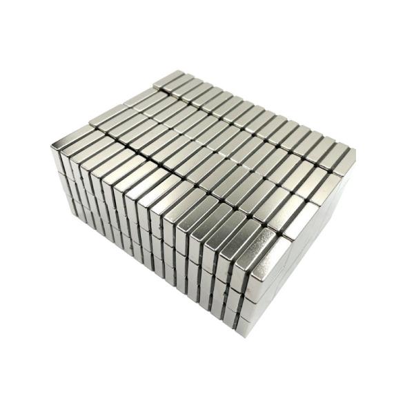 Rectangular Flat Bar Neodymium Magnets 30SH-45SH ISO14001 Certified