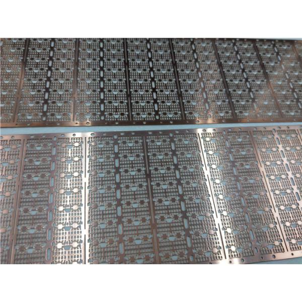 El marco micro de la ventaja del circuito integrado, metal exquisito que sella las piezas progresivas muere