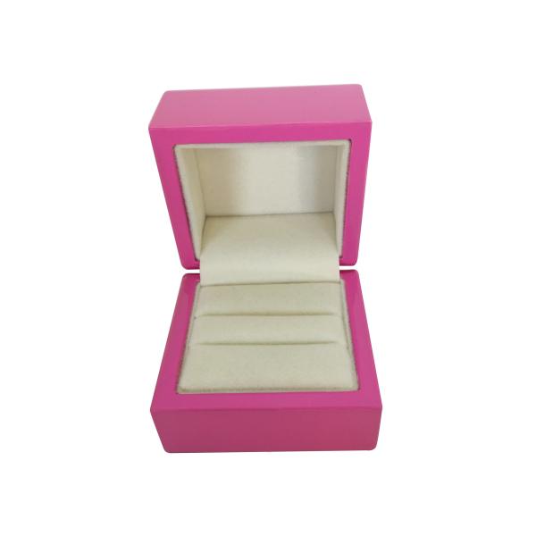 White Color Luxury Classic Rigid Cardboard Gift Boxes For Necklace
