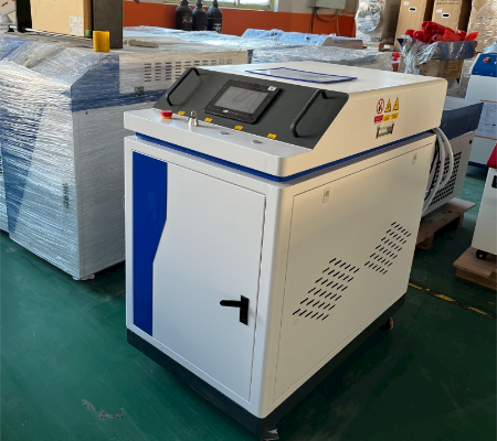 Surface Paint Cleaning Non-contact Laser Cleaning Machine 1000W 1500W 2000W 3000W by Au3tech