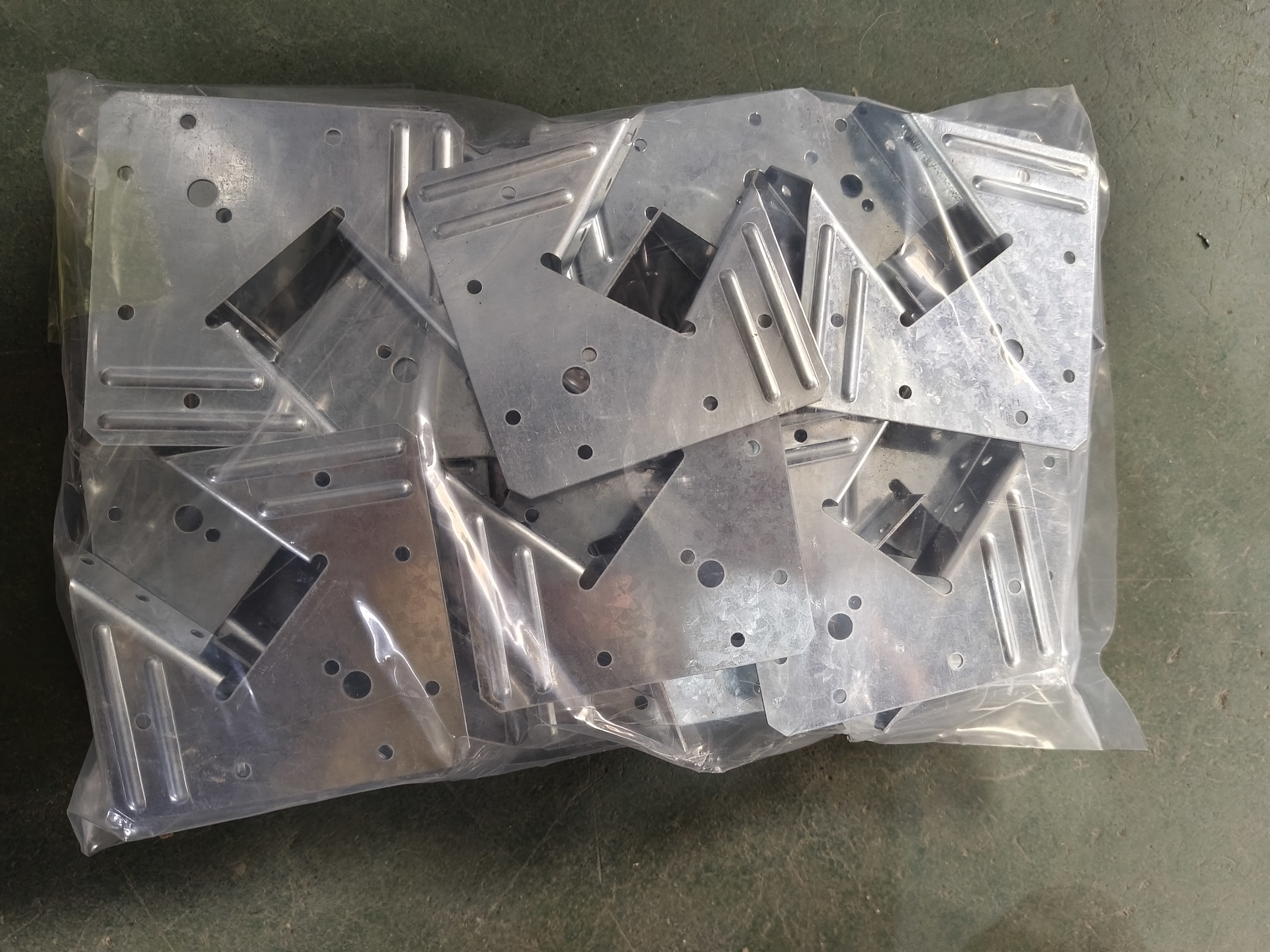 Hurricane Ties for Rafters Heavy Duty Galvanized Joist Hangers Hurricane Straps for Wooden Joists Timber Structures