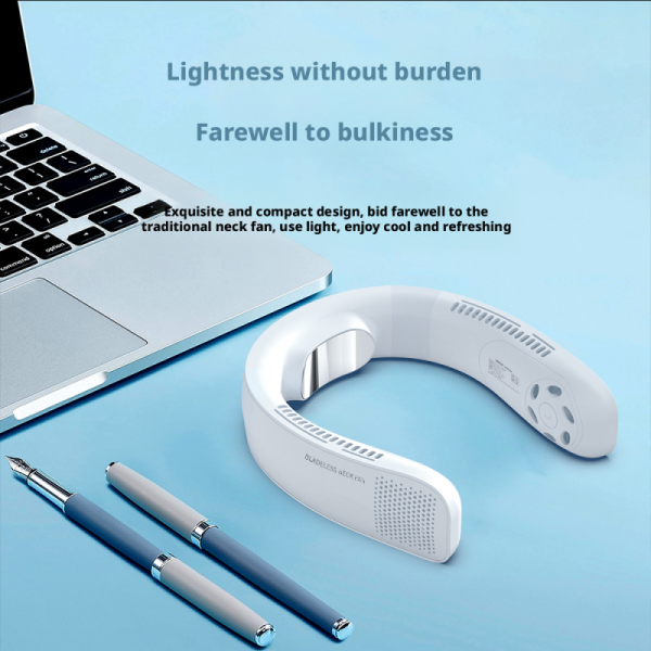 1200mAh Battery Mini Portable Fan with Humidify Function and Lightweight Design for Outdoor Use